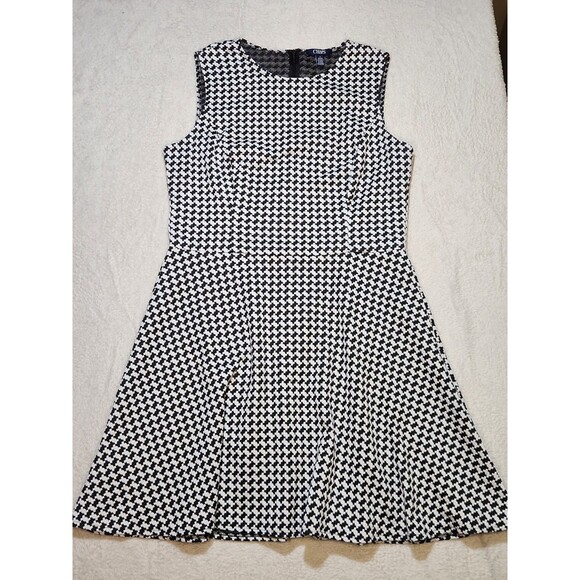 Chaps Dresses & Skirts - Chaps Houndstooth Herringbone Fit & Flare Dress Women's 16 Black and White EUC